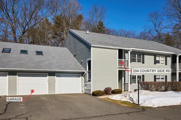 204 Countryside #204, Greenfield, MA 01301