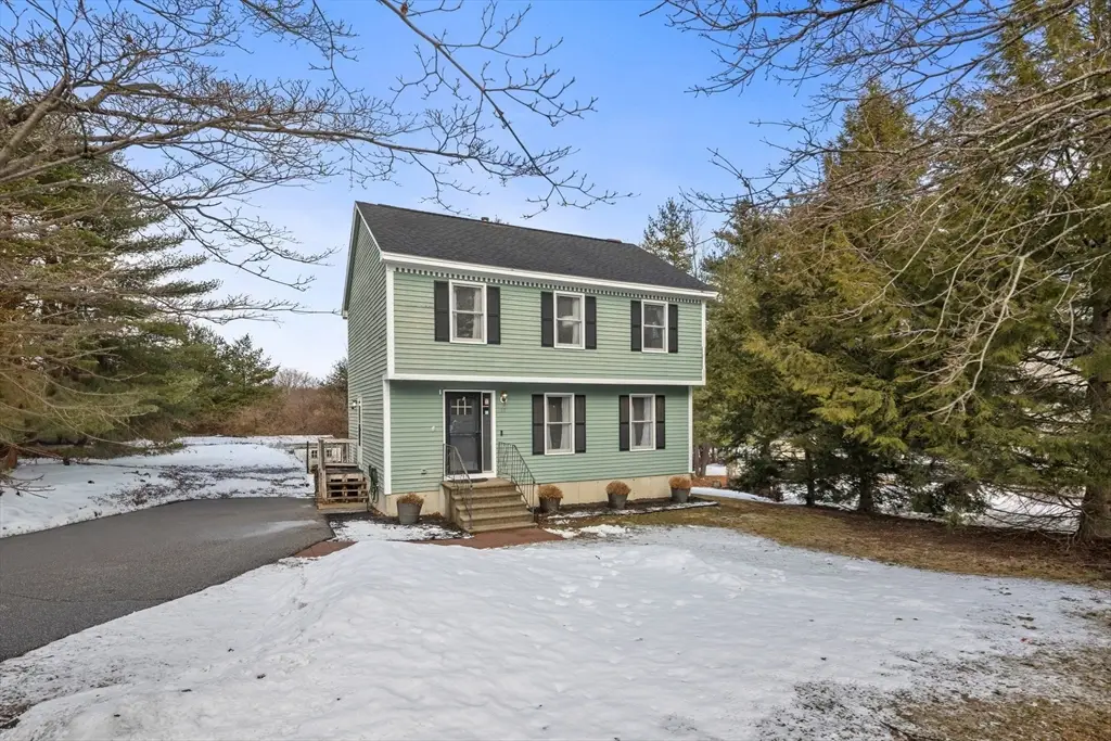 39 Unicorn Cir, Amesbury, MA 01913 - #1
