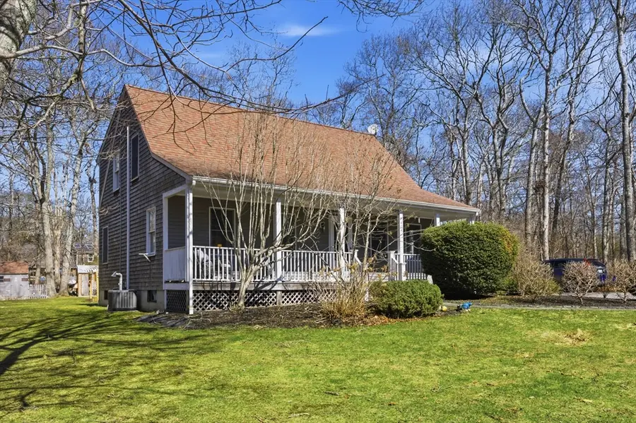 404 South Christopher Avenue, Tiverton, RI 02878 - #3