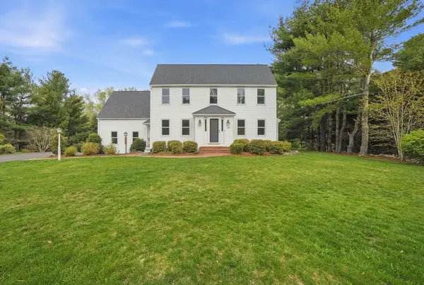 38 Centennial Way, Norwell, MA 02061