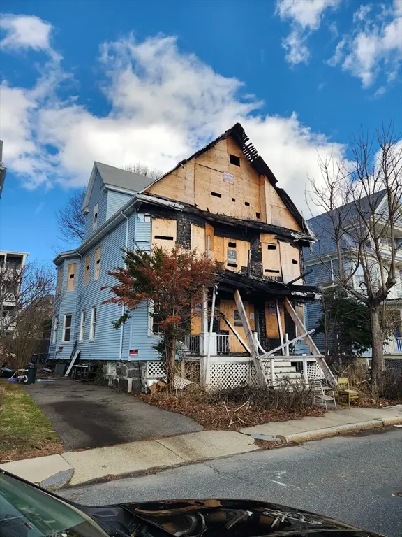 5 Weyanoke Street, Boston, MA 02124 - #2