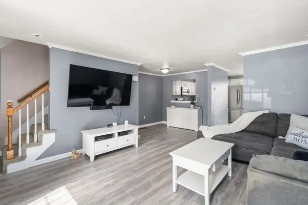 22 Eagle Dr #22, Douglas, MA 01516