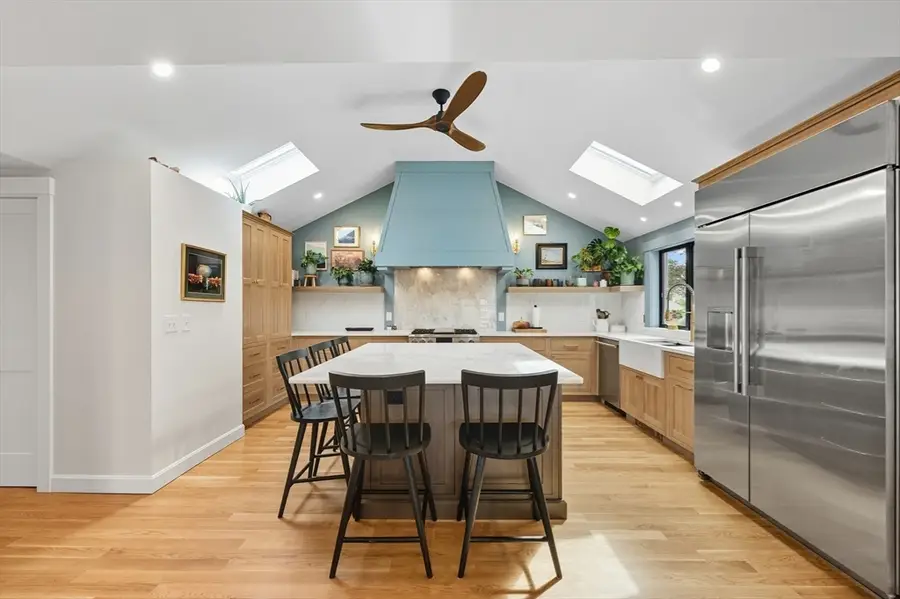 4 Ciaramitaro Ct, Gloucester, MA 01930 - #3