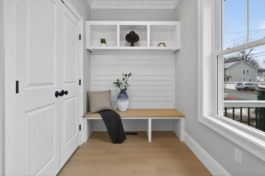 8 Dobbins Street, Waltham, MA 02453 - #3