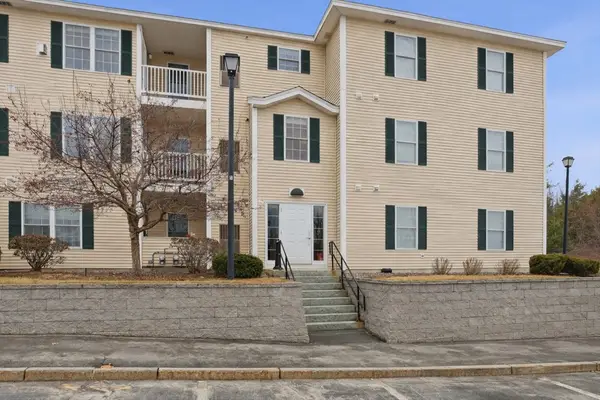 10 Vista Ridge Drive #2, Londonderry, NH 03053