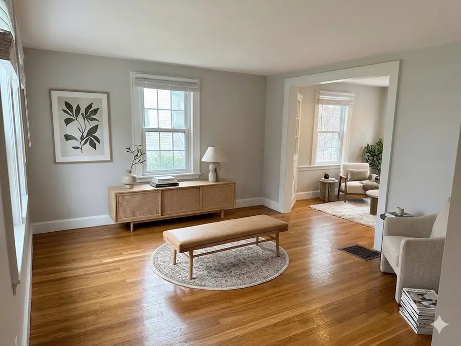 991 Massachusetts Ave, Lexington, MA 02420 - #3