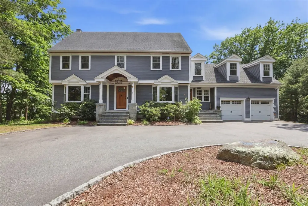 1 Geraldine Ln, Braintree, MA 02184 - #1