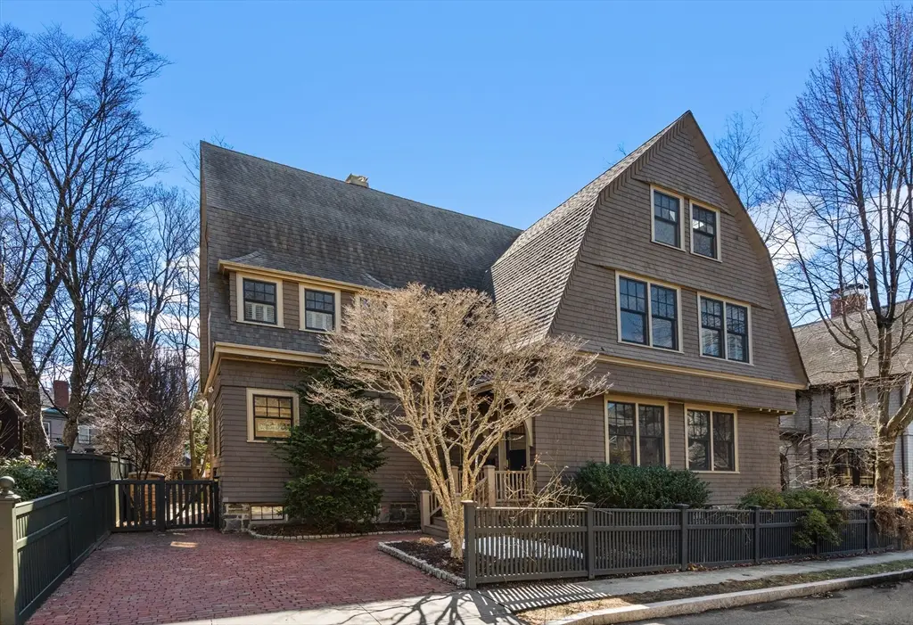 3 Berkeley Place, Cambridge, MA 02138 - #1