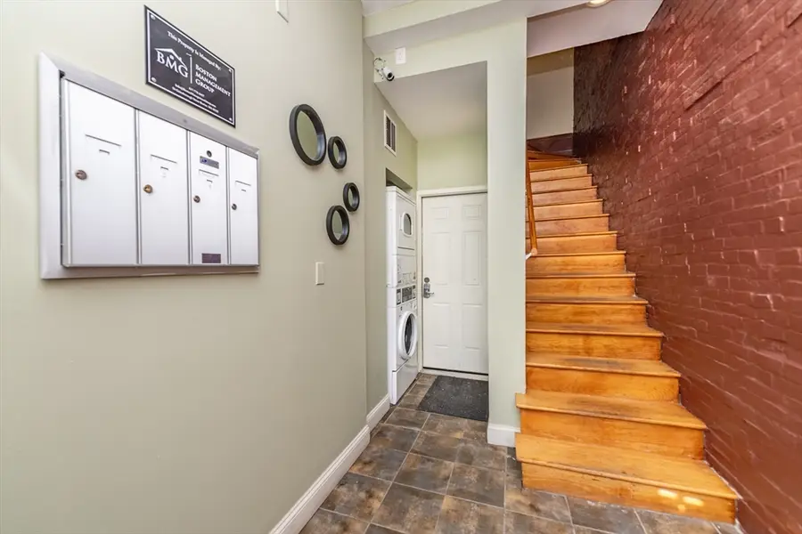 4 Kearsarge Ave, Boston, MA 02119 - #3