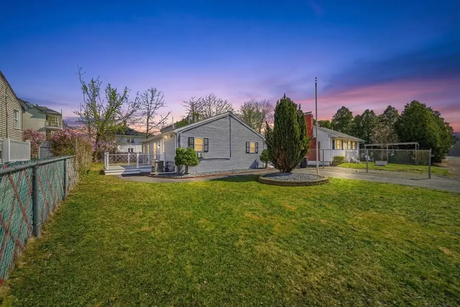 37 Frances St, Brockton, MA 02301 - #2