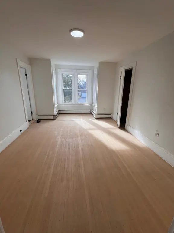 118 Temple St, Whitman, MA 02382 - #3