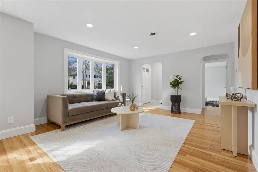 8 Junior Ter, Randolph, MA 02368 - #3