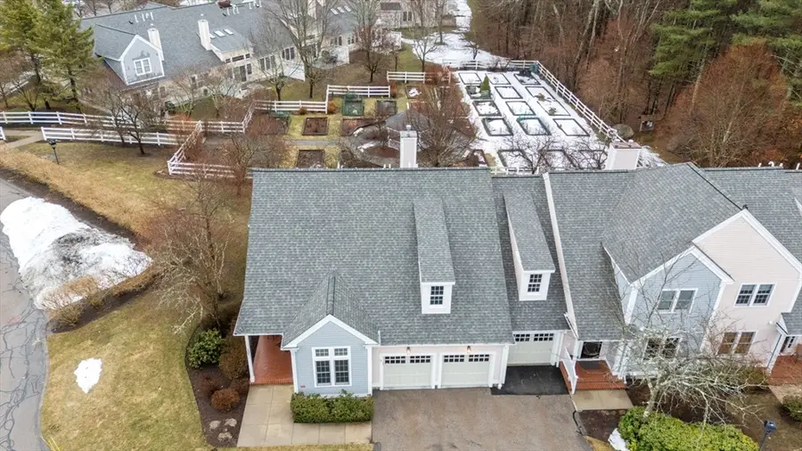 101 Godfrey Dr #101, Norton, MA 02766 - #2