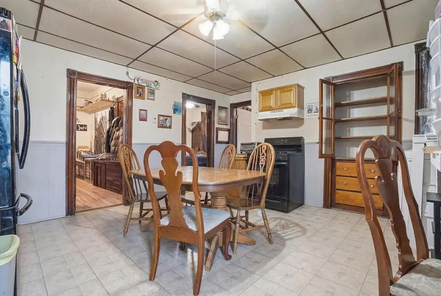 154 Perry Ave, Worcester, MA 01610 - #3