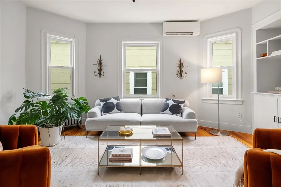 206 Pearl #3, Somerville, MA 02145 - #3