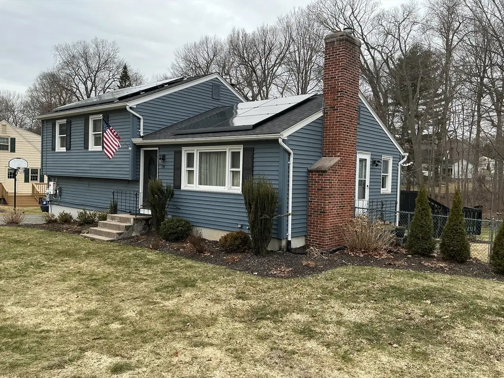 34 Pebble Path Ln, West Springfield, MA 01089 - #1