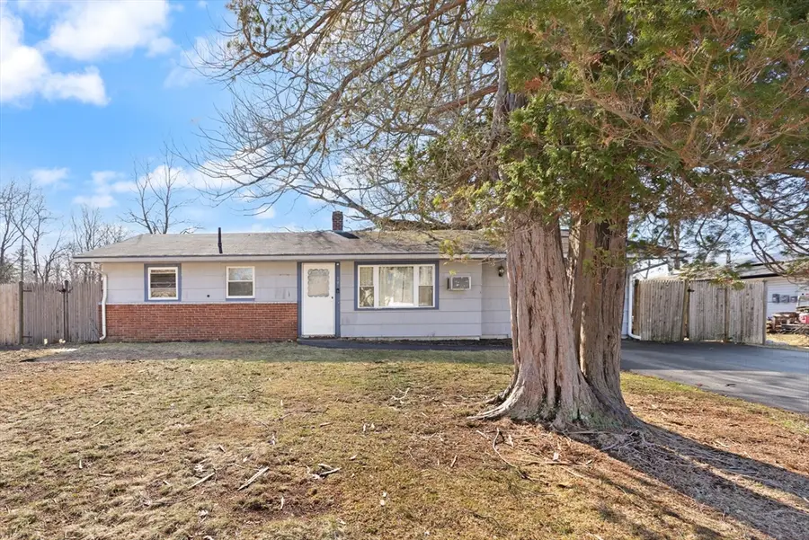 19 Rodwell St, Brockton, MA 02302 - #2