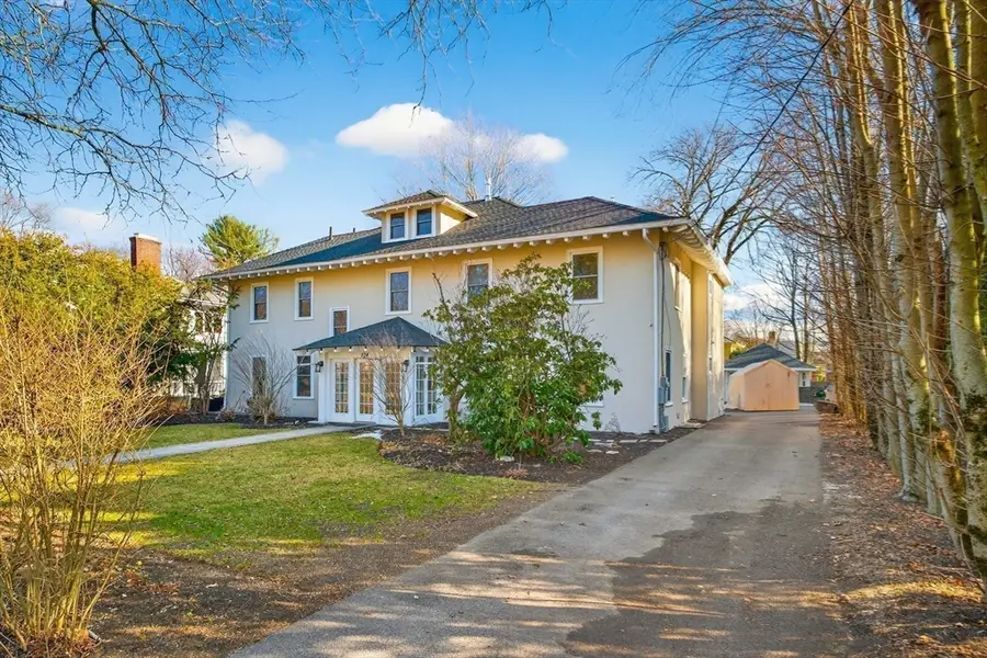 524 Ward St, Newton, MA 02459 - #2