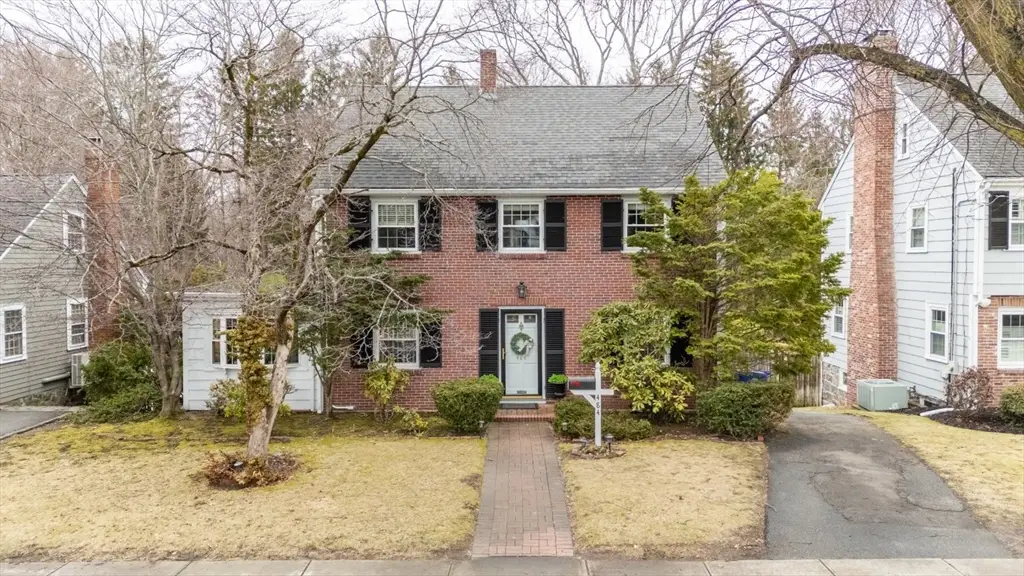 484 Brook Rd, Milton, MA 02186 - #1