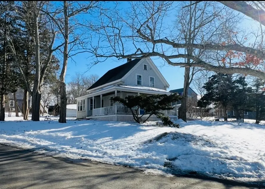 64 Hunters Brook Rd, Sagamore, MA 02562 - #2