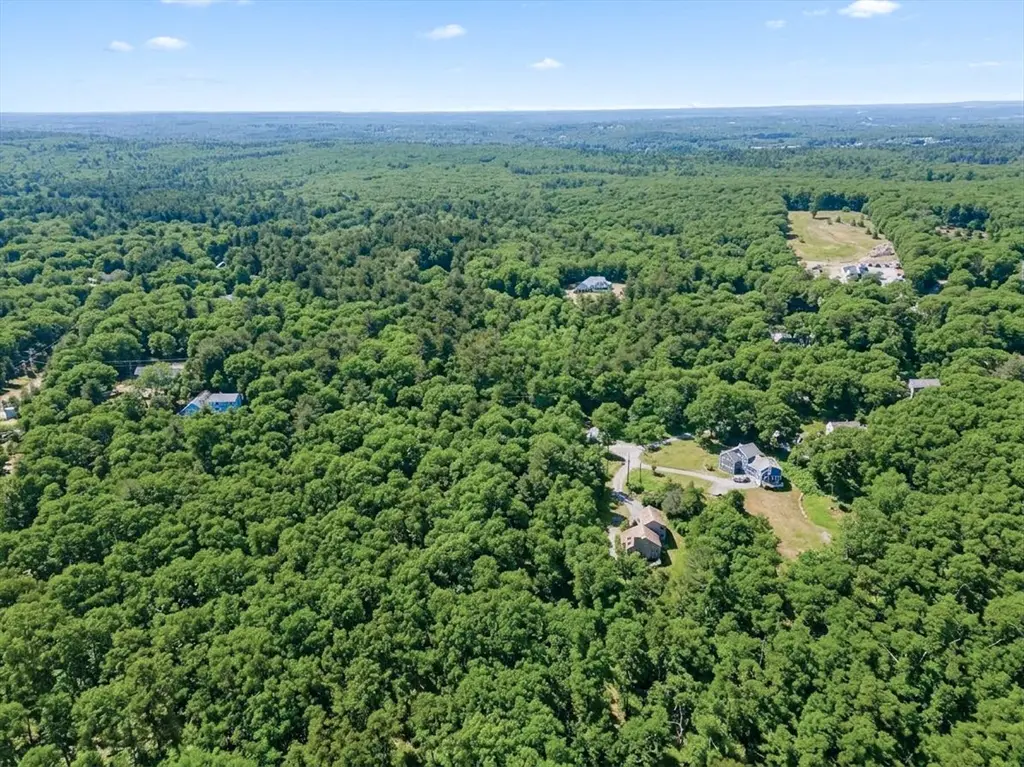 215 North St, Upton, MA 01568 - #1