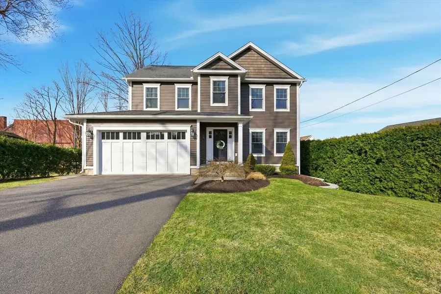 10 White Ave., East Longmeadow, MA 01028 - #2