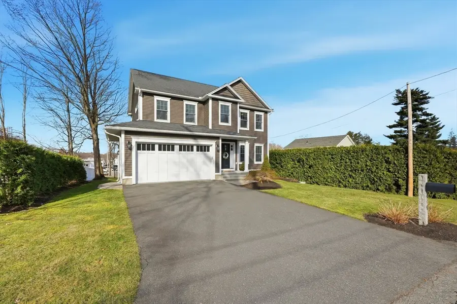 10 White Ave., East Longmeadow, MA 01028 - #3