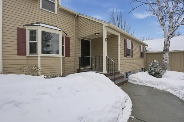 47 Collins St #50, Danvers, MA 01923