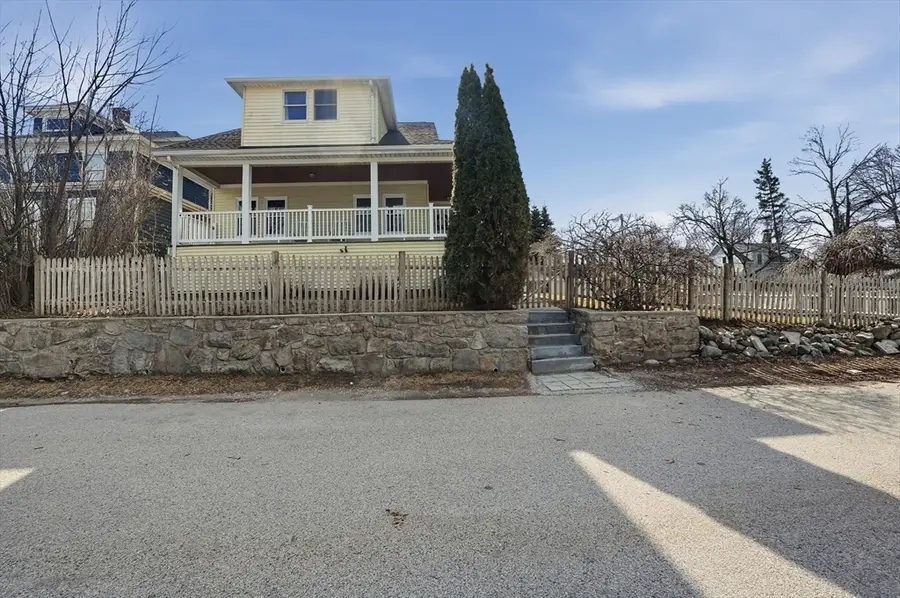 11 Grand View, Weymouth, MA 02191 - #3