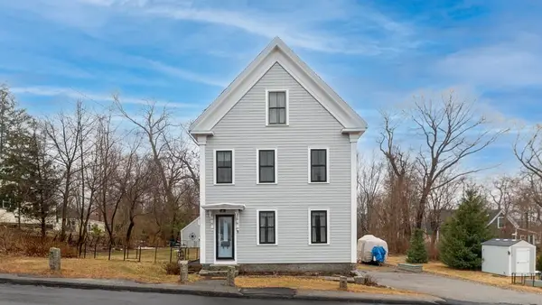 9 Hickory St, Gloucester, MA 01930