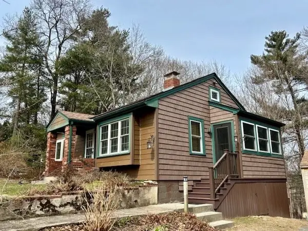 23 Moulton St., Middleboro, MA 02346