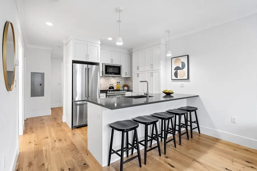 30 Polk St #208, Boston, MA 02129 - #3