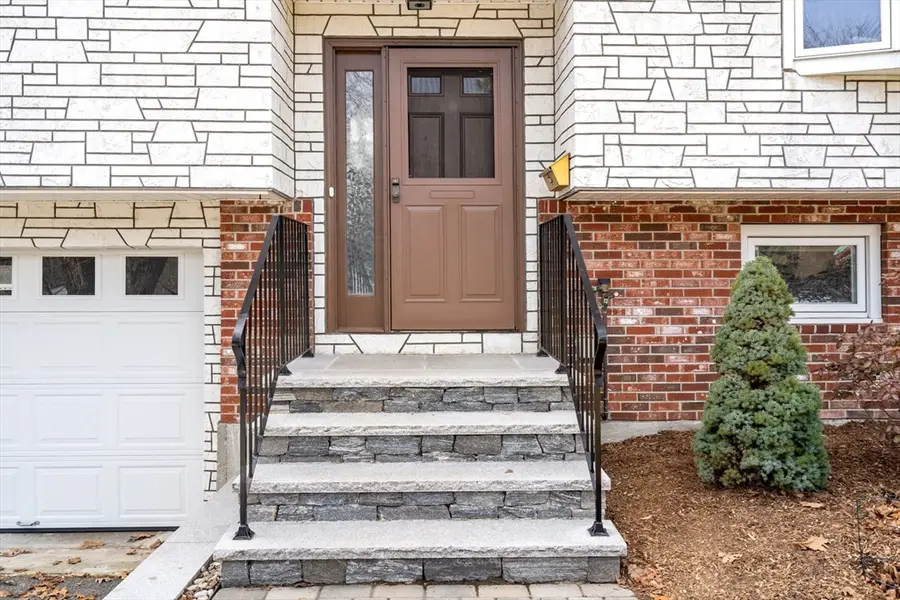 142 Mill St, Natick, MA 01760 - #3