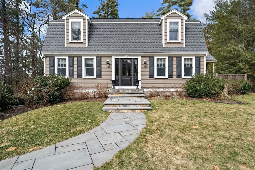 66 Simmons Dr, Duxbury, MA 02332 - #1