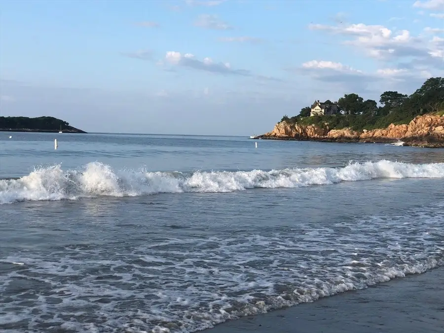 53 Raymond Street, Manchester, MA 01944 - #3