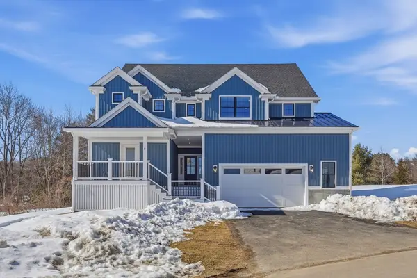 66 Parish Road #4R, Georgetown, MA 01833