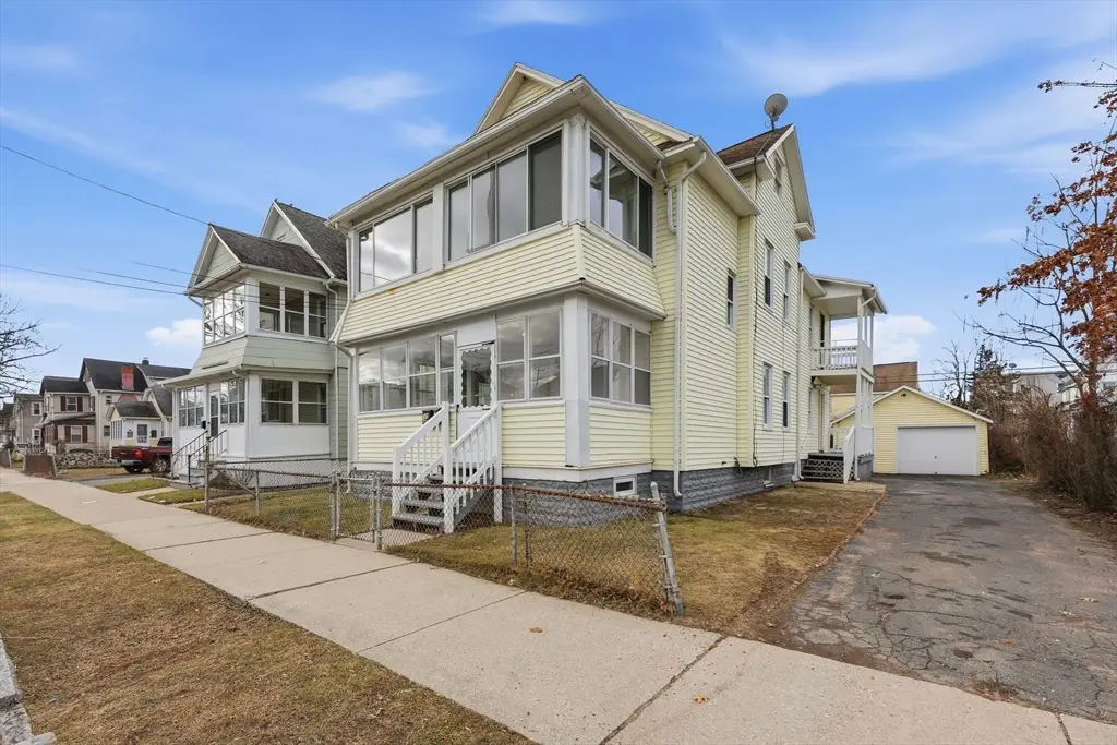 28-30 Cherrelyn St, Springfield, MA 01104 - #1