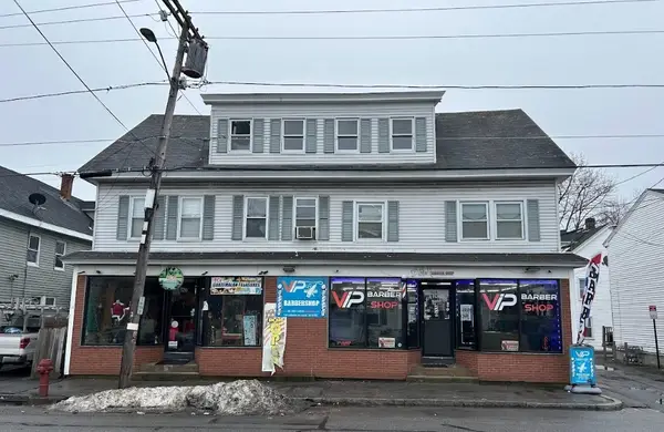 120 Lakeview Ave, Lowell, MA 01850