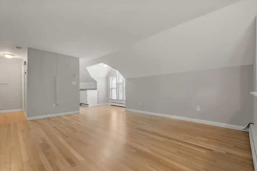 12-14 Shannon St #3, Boston, MA 02135 - #3