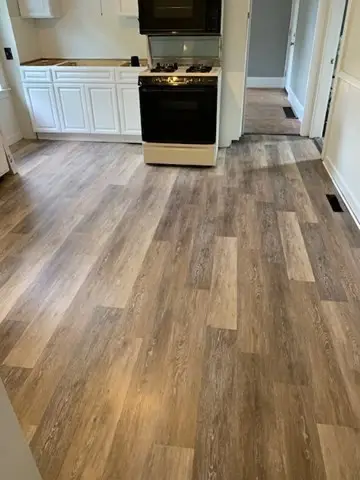 52 Winter St, Taunton, MA 02780 - #3