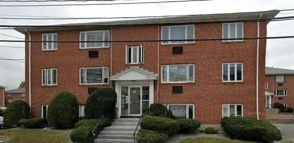 133 Warren St #8, Watertown, MA 02472