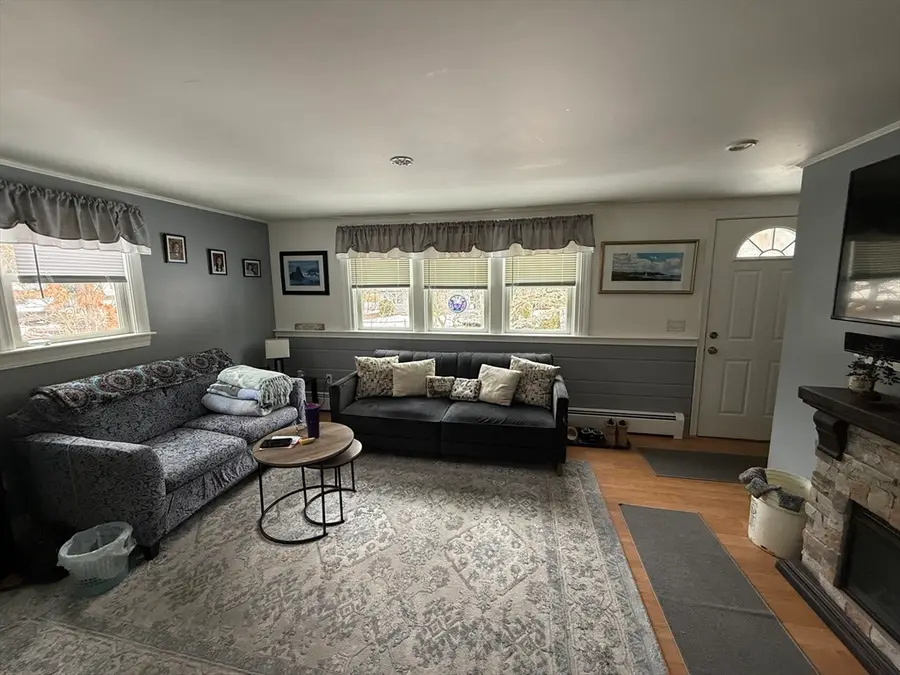 14 Saint Anns Ln, Falmouth, MA 02536 - #3