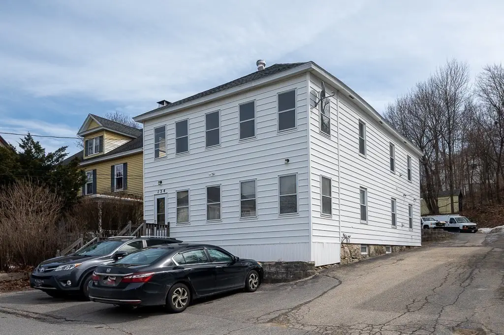 134 Baker St, Gardner, MA 01440 - #1