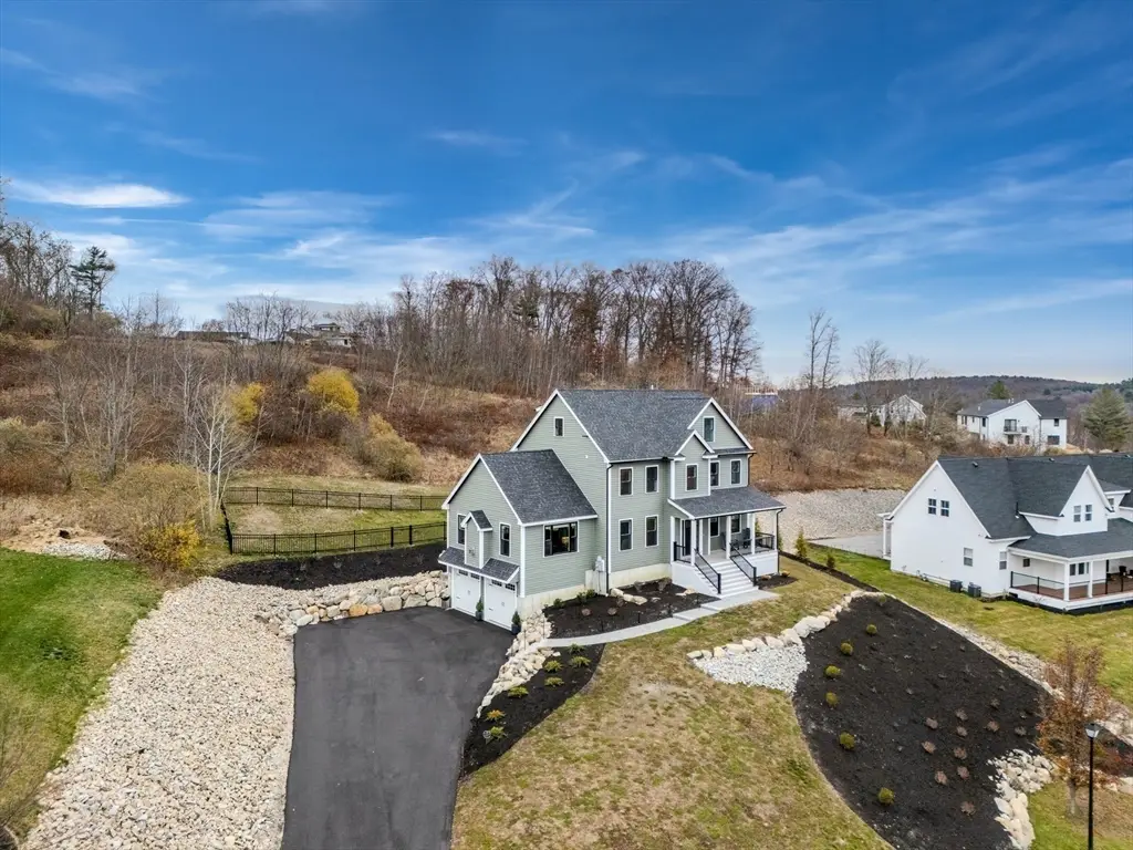 122 Seven Sister Rd, Haverhill, MA 01830 - #1