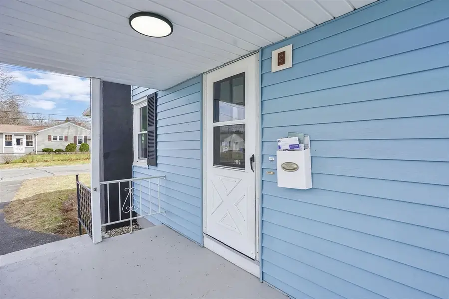 116 Carr St, Springfield, MA 01118 - #3