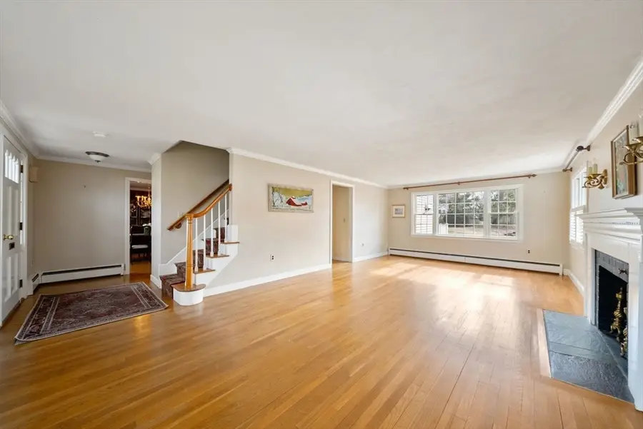 158 Strasser Avenue, Westwood, MA 02090 - #3