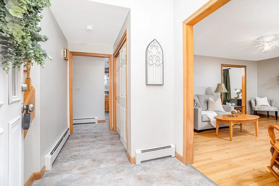 58 Bear Hill Road, Gardner, MA 01440 - #3