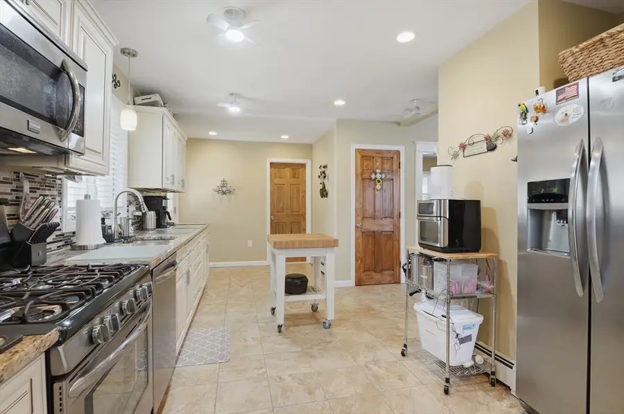 84 Eureka St., Worcester, MA 01603 - #3