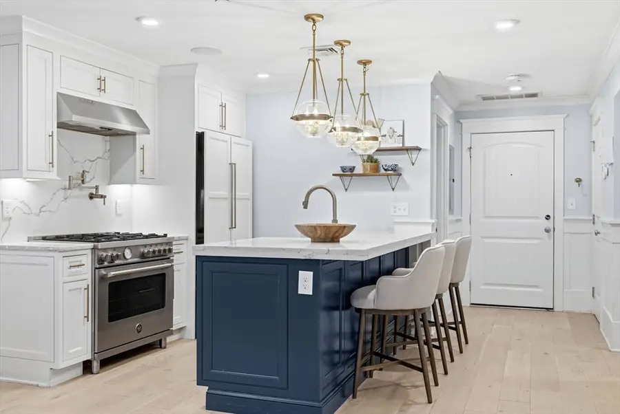 150-156 Athens St #2, Boston, MA 02127 - #2