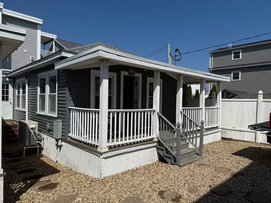 7 Dover Avenue, Hampton, MA 01830 - #2